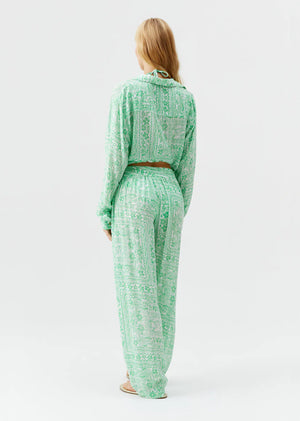 Melissa Odabash Jude in Medina Green