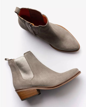 Penelope Chilvers Rove Suede Boot in Camel