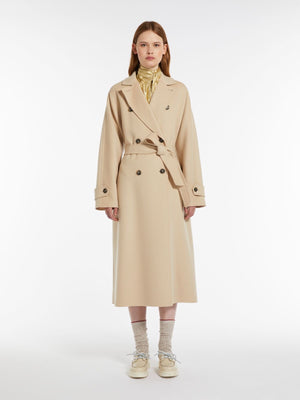 Maxmara Weekend Affetto Coat in Sand