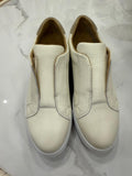 Donna Lei Bottolato Trainer in White