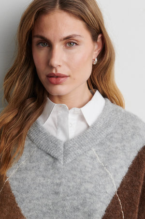 Second Female Forca V-Neck Knit in Light Grey