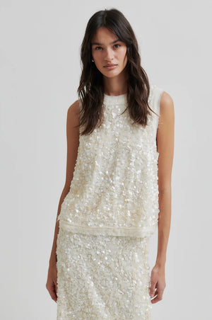 Second Female Shiny Top in Tofu