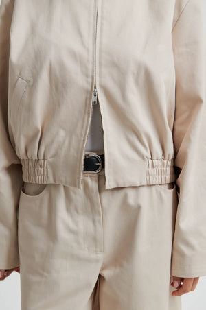 Second Female Willie Jeans in Beige