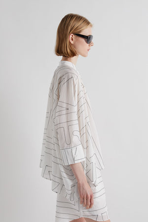 Mei Meij Stitch Shirt in White