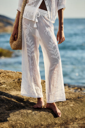 Farm Rio Nina Pants in Off White