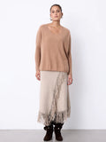 Not Shy Faustine in Camel