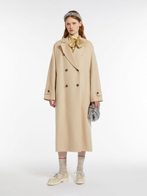 Maxmara Weekend Affetto Coat in Sand