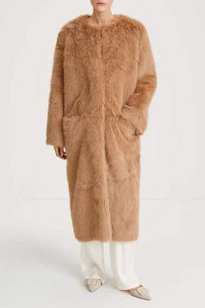 Style In Haiza Faux Fur Coat in Camel
