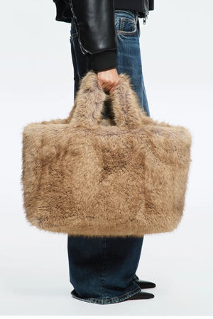 Stand Studio Livi Fur Tote